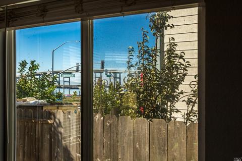905 Lighthouse Ct, Vallejo, CA 94590 photo 13