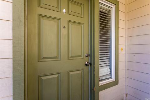 905 Lighthouse Ct, Vallejo, CA 94590 photo 4