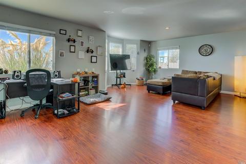 905 Lighthouse Ct, Vallejo, CA 94590 photo 8