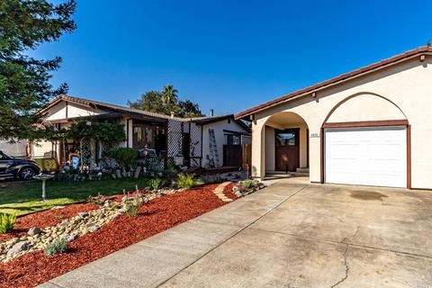 1896 Commons Ct, Windsor, CA 95492 photo 1