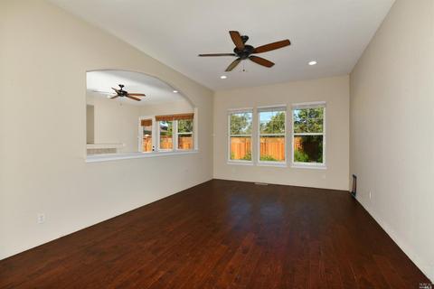 1136 Pedroncelli Dr, Windsor, CA 95492 photo 11