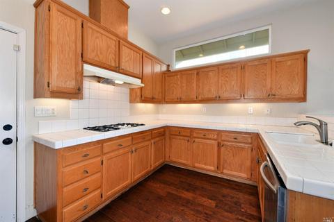 1136 Pedroncelli Dr, Windsor, CA 95492 photo 6