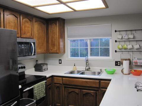 1050 Justin Way, Dixon, CA 95620 photo 6