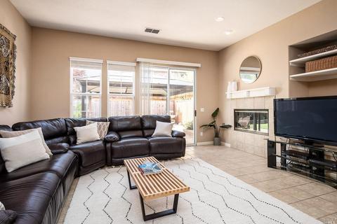 74 Moore Rd, Novato, CA 94949 photo 13
