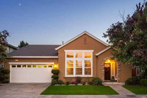 74 Moore Rd, Novato, CA 94949 photo 1