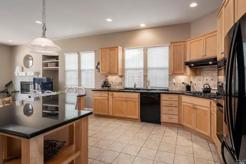74 Moore Rd, Novato, CA 94949 photo 10