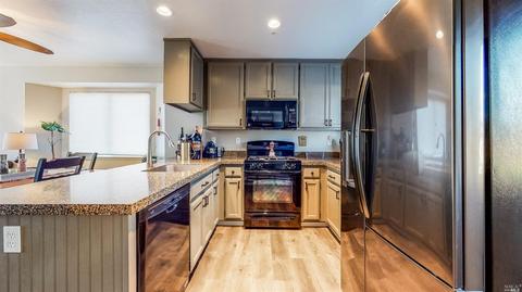 8832 Gravenstein Way, Cotati, CA 94931 photo 9