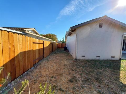 434 Tulip St, Fairfield, CA 94533 photo 25
