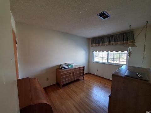 434 Tulip St, Fairfield, CA 94533 photo 8