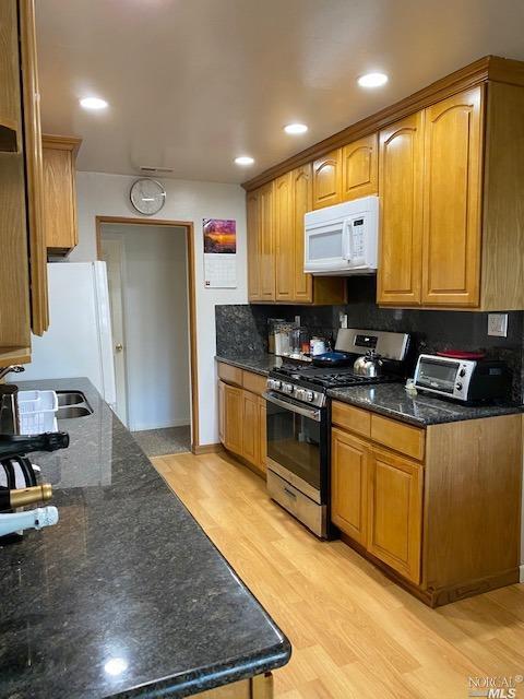 764 Beechwood Ave, Vallejo, CA 94591 photo 4