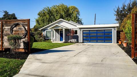 131 Randolph St, Napa, CA 94559 photo 2