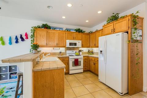 8400 Trione Cir, Windsor, CA 95492 photo 11