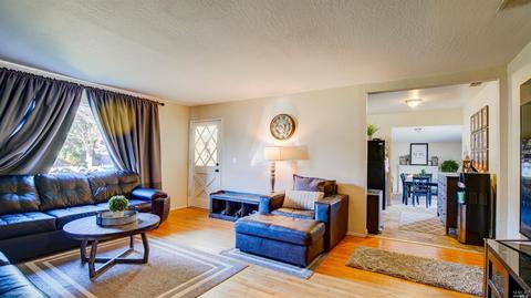 381 E Alaska Ave, Fairfield, CA 94533 photo 7