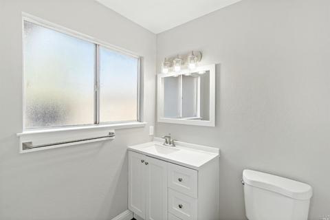 129 Picadilly Cir, Vallejo, CA 94591 photo 26