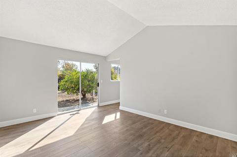 129 Picadilly Cir, Vallejo, CA 94591 photo 18