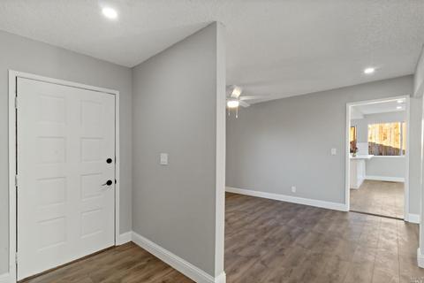 129 Picadilly Cir, Vallejo, CA 94591 photo 15