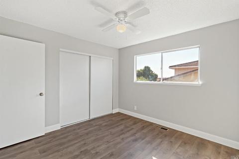 129 Picadilly Cir, Vallejo, CA 94591 photo 29