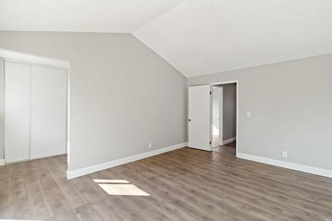 129 Picadilly Cir, Vallejo, CA 94591 photo 17