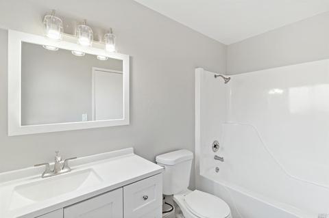 129 Picadilly Cir, Vallejo, CA 94591 photo 27
