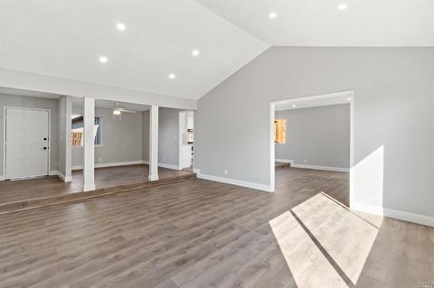 129 Picadilly Cir, Vallejo, CA 94591 photo 3