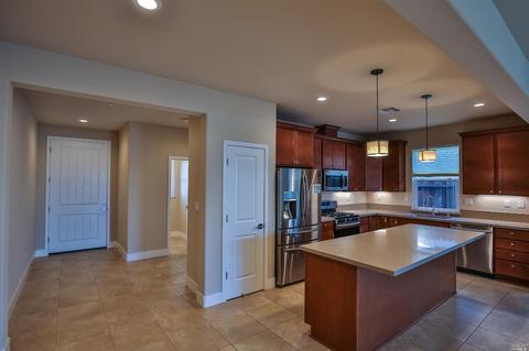 779 Graf Way, Winters, CA 95694 photo 9