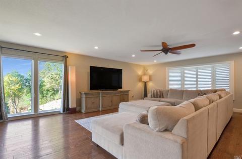 119 Creekview Dr, Vallejo, CA 94591 photo 9