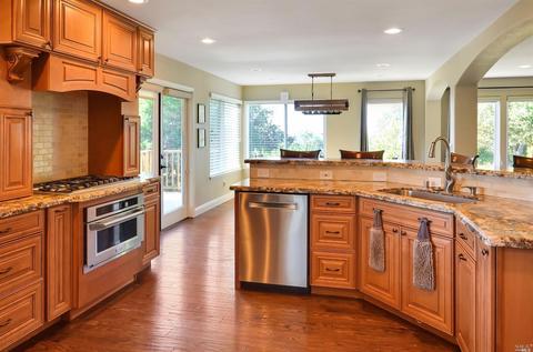 119 Creekview Dr, Vallejo, CA 94591 photo 10