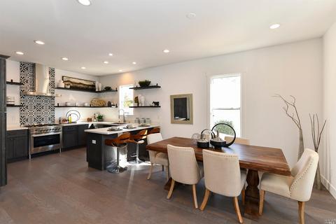 2016 2nd St, Napa, CA 94559 photo 3