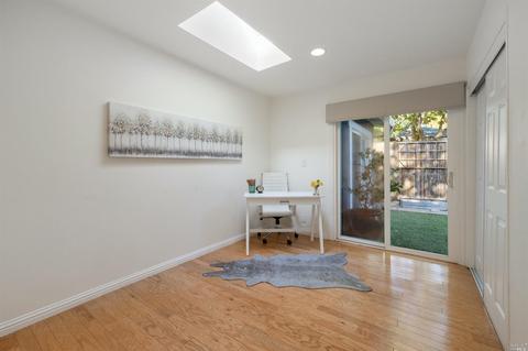 335 Cascade Dr, Fairfax, CA 94930 photo 12