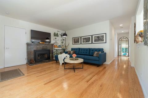 335 Cascade Dr, Fairfax, CA 94930 photo 7