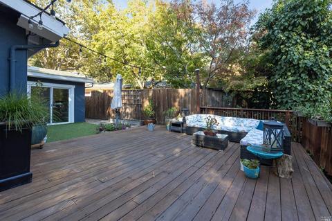 335 Cascade Dr, Fairfax, CA 94930 photo 26