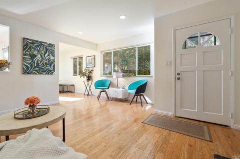 335 Cascade Dr, Fairfax, CA 94930 photo 5