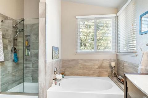 6430 Apollo Pl, Windsor, CA 95492 photo 17