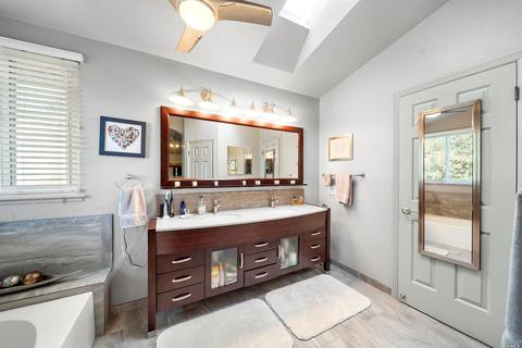 6430 Apollo Pl, Windsor, CA 95492 photo 16