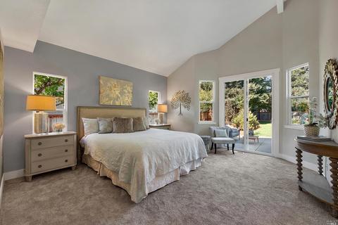 343 Whitethorn Ct, Windsor, CA 95492 photo 7