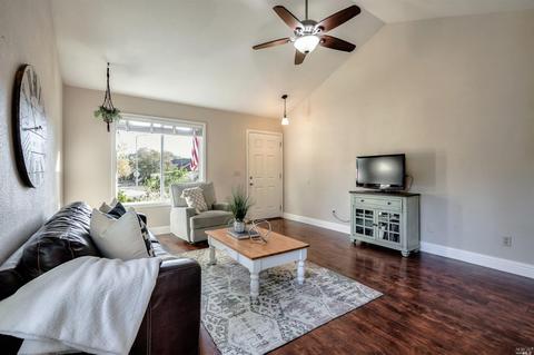 267 Deanna Pl, Windsor, CA 95492 photo 7