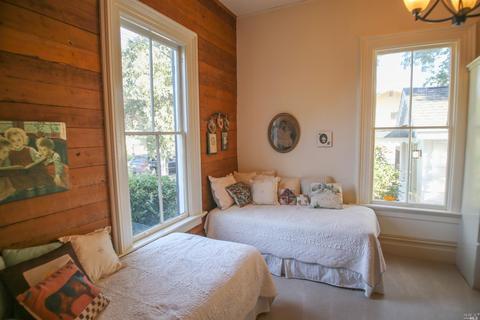 564 1st St E, Sonoma, CA 95476 photo 12
