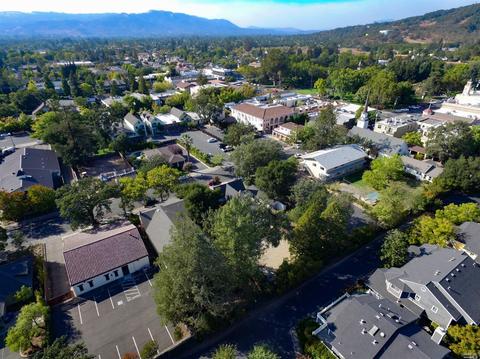 564 1st St E, Sonoma, CA 95476 photo 1