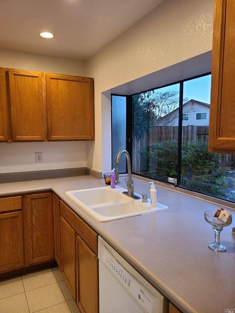356 Robles Way, Vallejo, CA 94591 photo 5