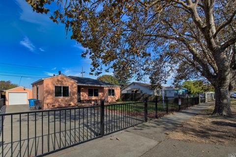 2924 Georgia St, Vallejo, CA 94591 photo 2