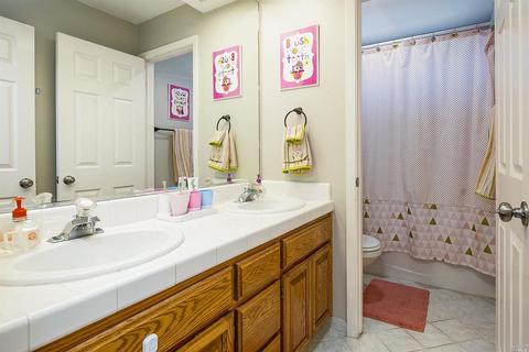 513 Pistachio Pl, Windsor, CA 95492 photo 19