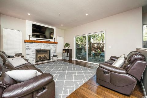 513 Pistachio Pl, Windsor, CA 95492 photo 7