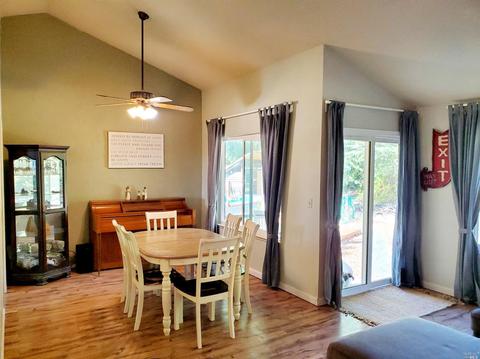 1631 Foothill Pl, Fairfield, CA 94534 photo 13