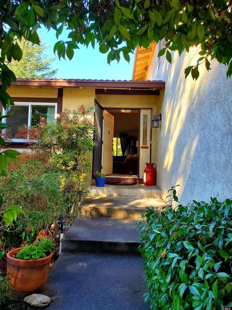 1631 Foothill Pl, Fairfield, CA 94534 photo 4