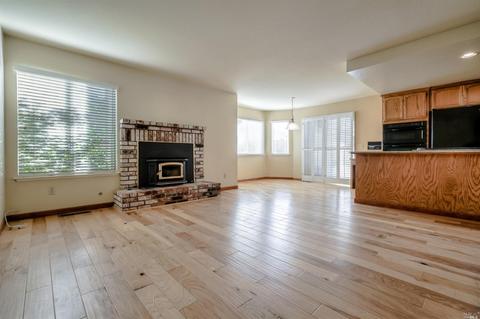 566 Pistachio Pl, Windsor, CA 95492 photo 10