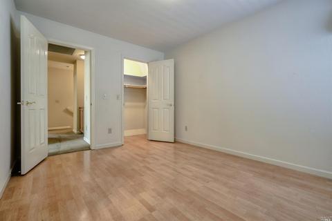 566 Pistachio Pl, Windsor, CA 95492 photo 32