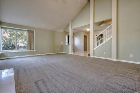566 Pistachio Pl, Windsor, CA 95492 photo 8