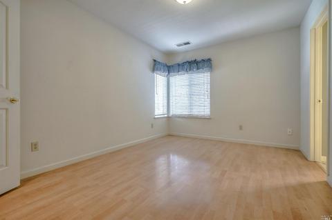 566 Pistachio Pl, Windsor, CA 95492 photo 30