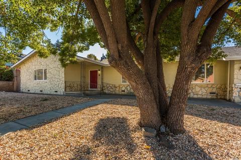321 Pecan St, Vallejo, CA 94589 photo 2
