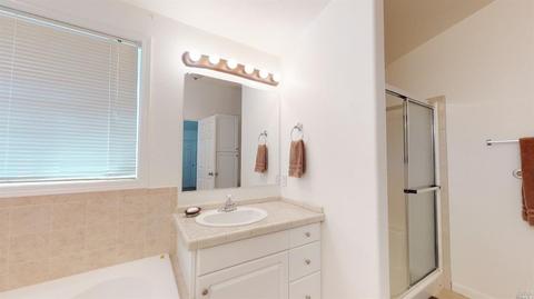 1022 Maple Dr, Windsor, CA 95492 photo 23